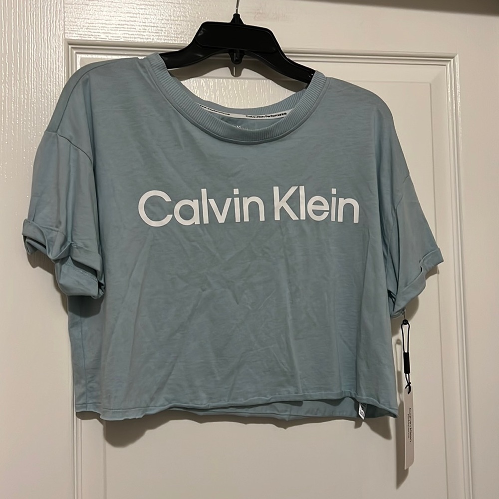 NWT Calvin Klein Performance Crop Top